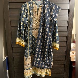 Pakistani Kurti with Dupatta